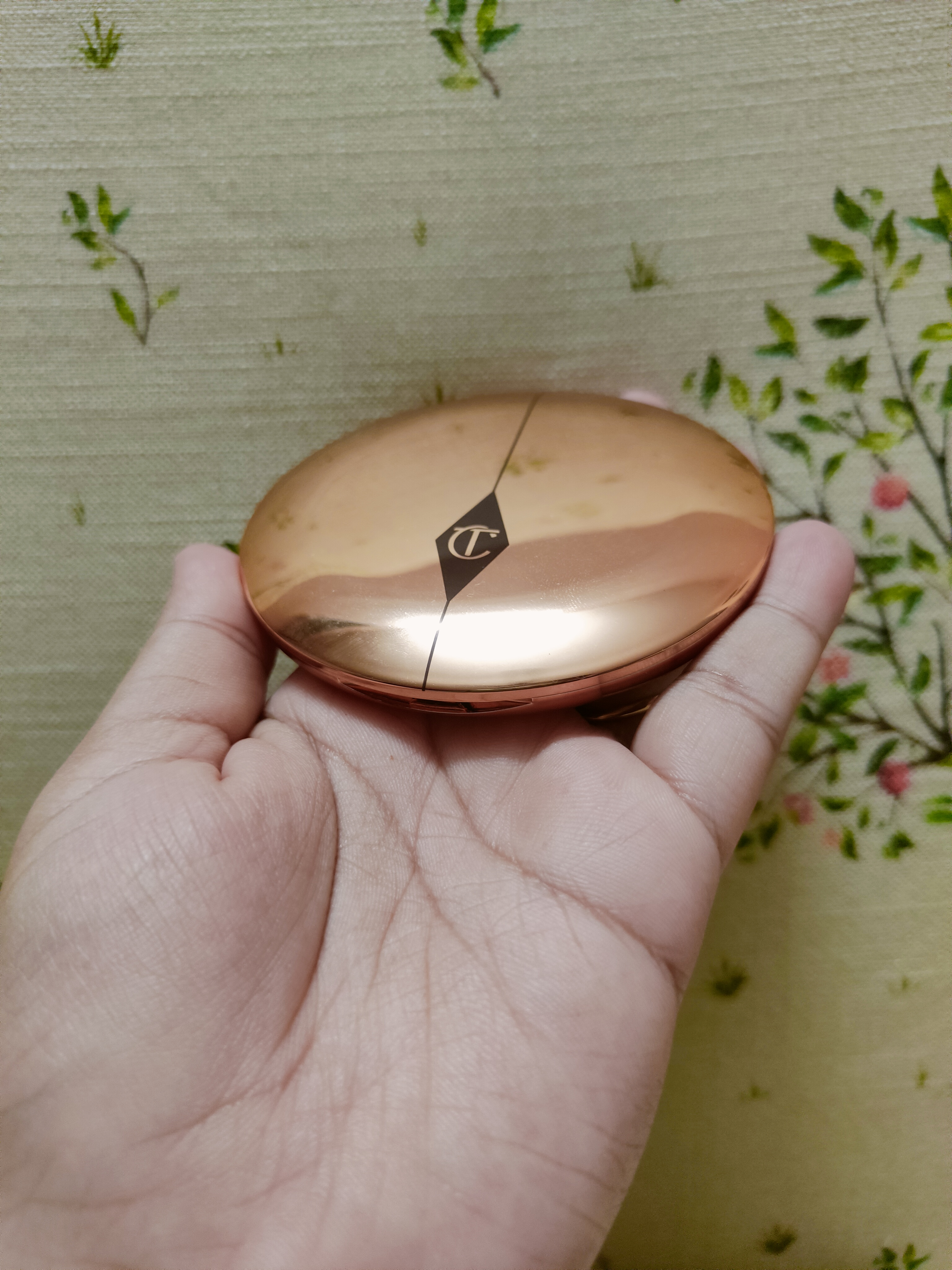 Flawless Finish Skin Set - Setting Powder & Makeup Brush Duo Charlotte Tilbury